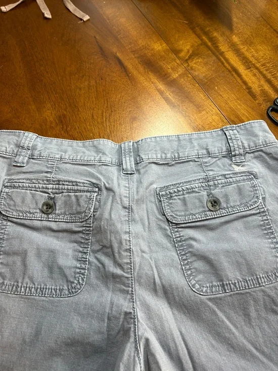 Faded Blue Eddie Bauer Casual Capris Pants - Picture 8 of 9